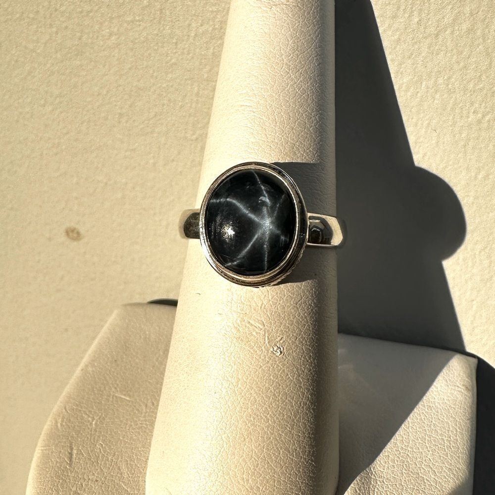 NWT 3.5ct‎ Star Sapphire ring in Bali Sterling Silver!